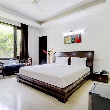 Hôtel Dreamz Hospitality Gurgaon Extérieur photo