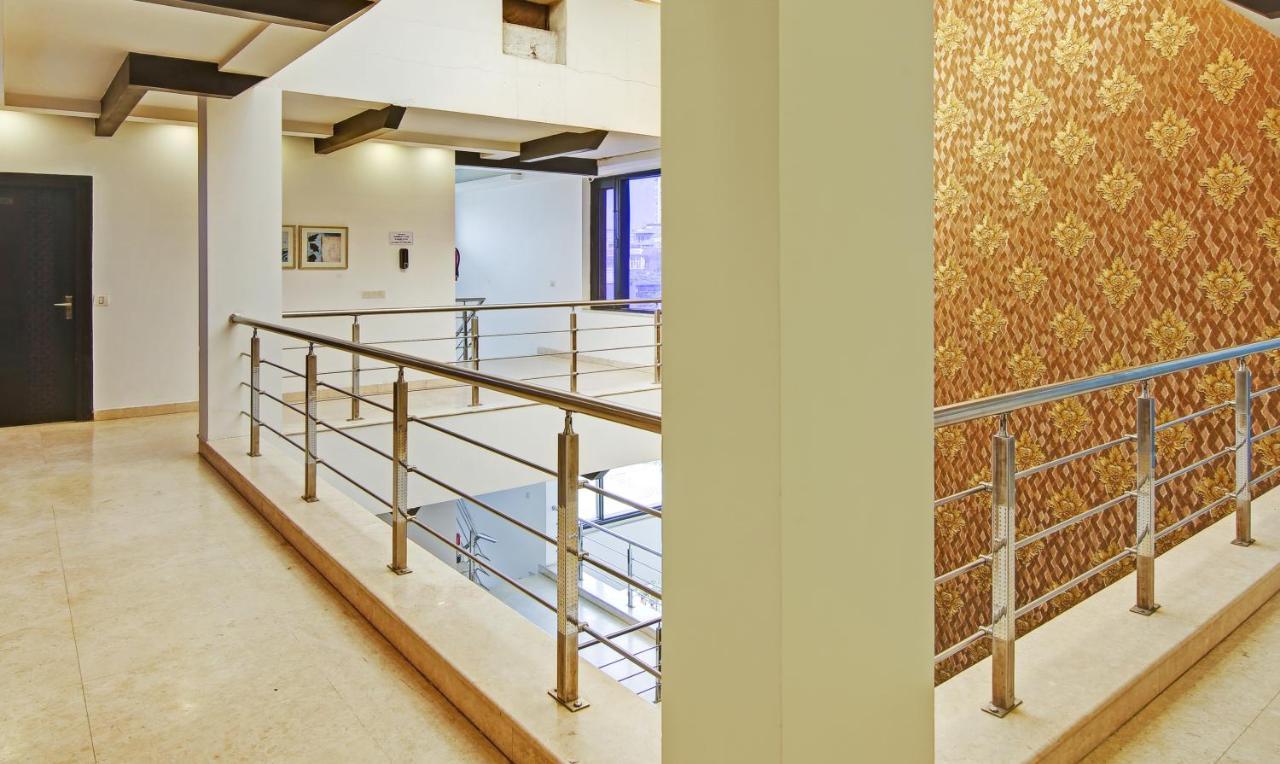 Hôtel Dreamz Hospitality Gurgaon Extérieur photo
